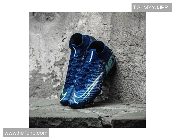 穿X19足球鞋的球星展现超凡技术助力赛场辉煌